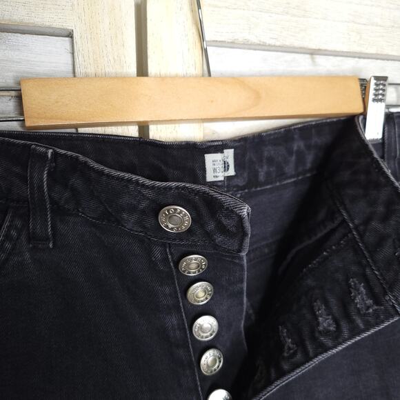 TOPSHOP Moto Women's Black Button Front 90's Inspired Jeans 26 Waist 25.5 Inseam - Picture 3 of 5